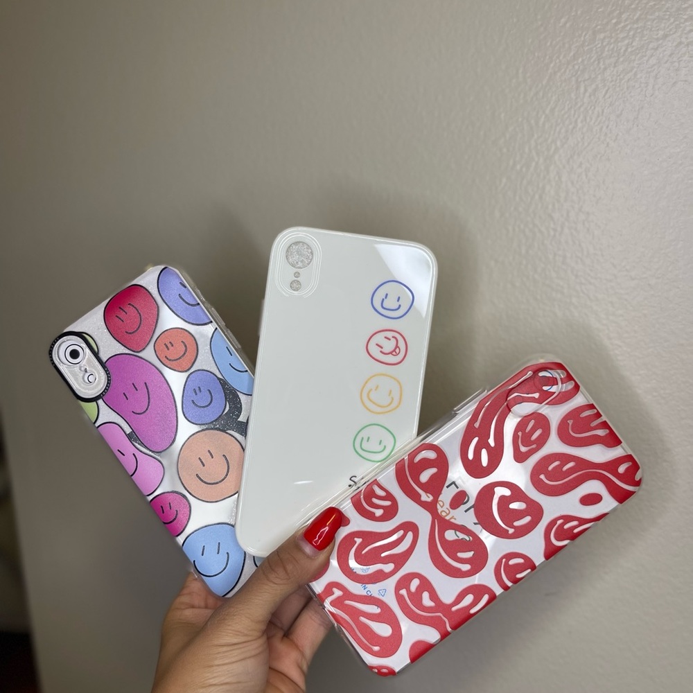 XR PHONE CASE. Positive design